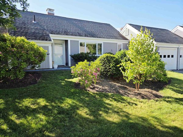 65 Hilltop Place, Unit 65, New London, NH 03257