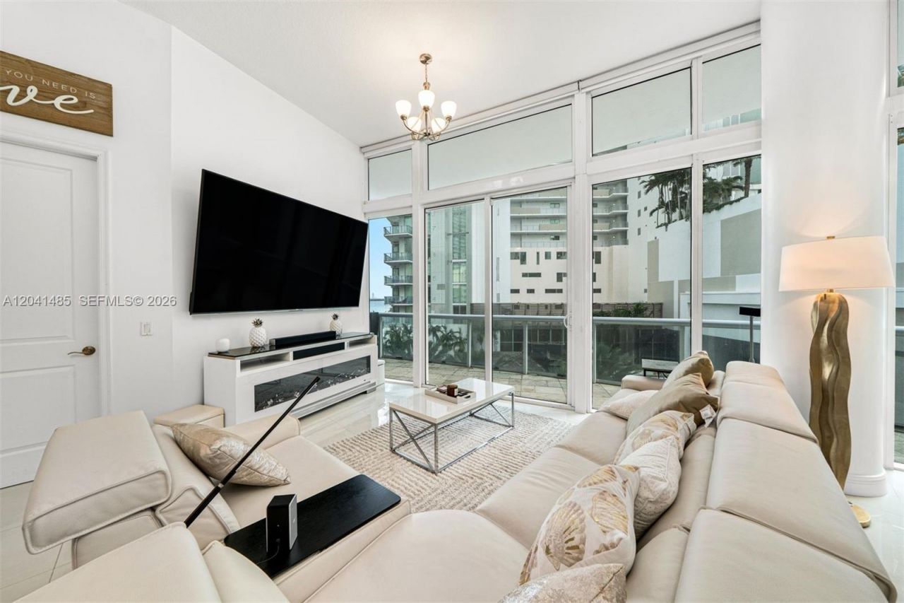 480 NE 30th St , Unit 501, Miami, FL 33137 Photo