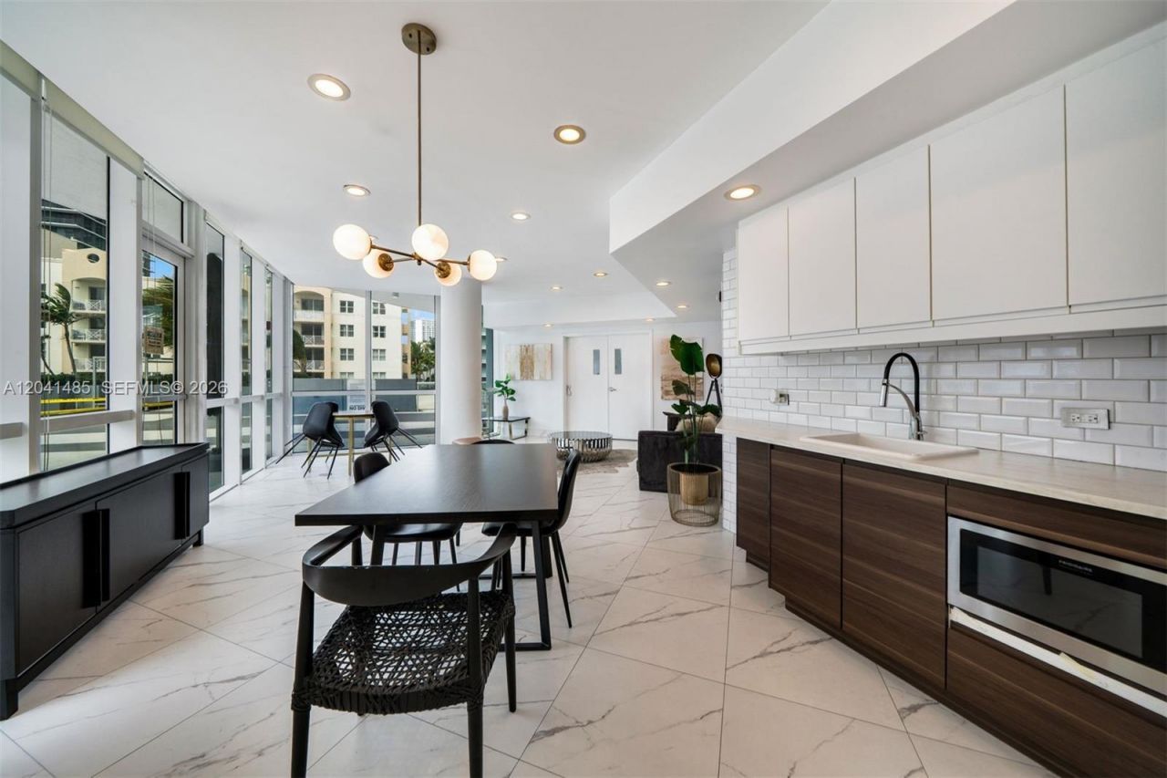 480 NE 30th St , Unit 501, Miami, FL 33137 Photo