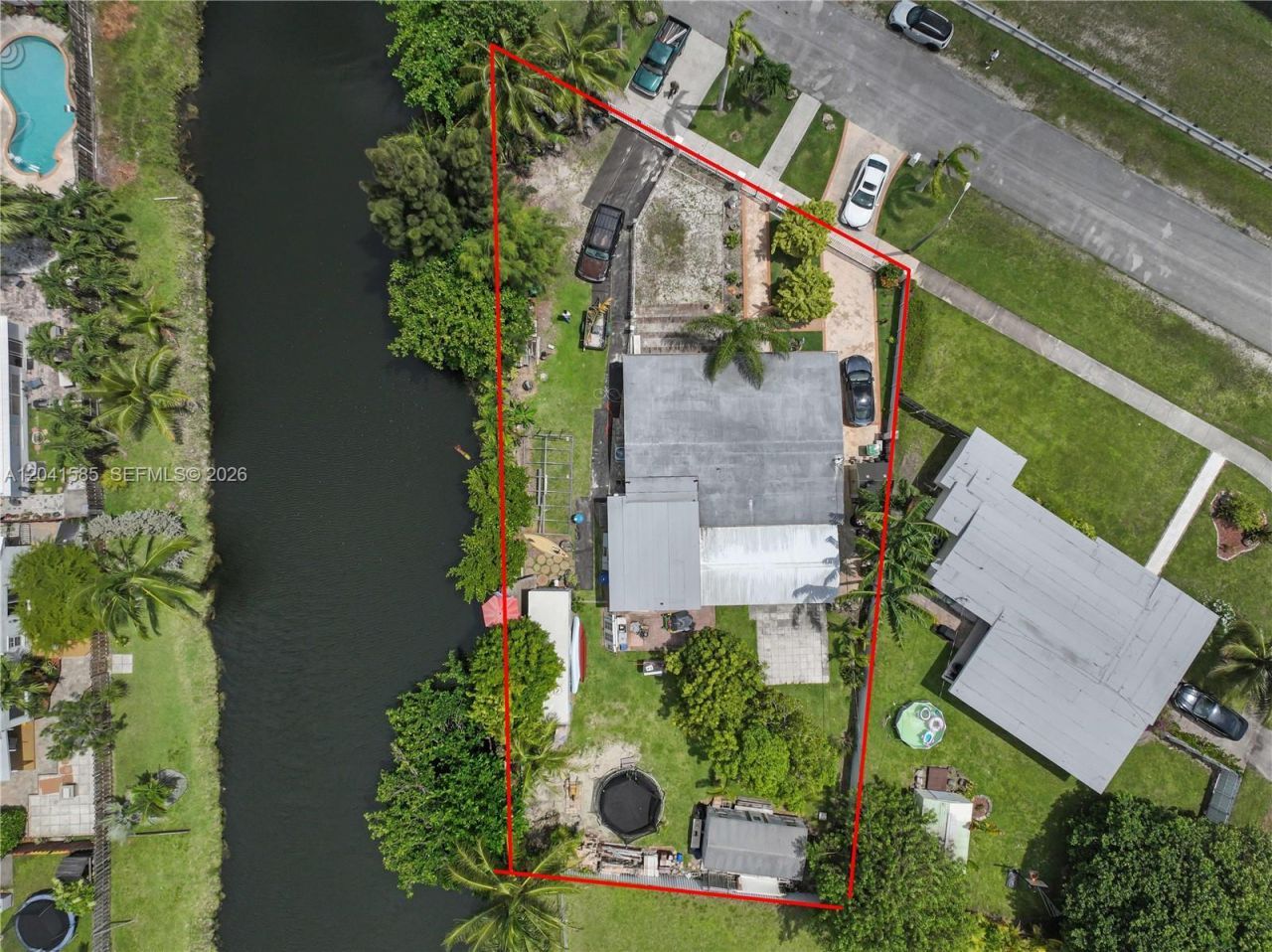 11525 Snapper Creek Dr, Miami, FL 33173 Photo