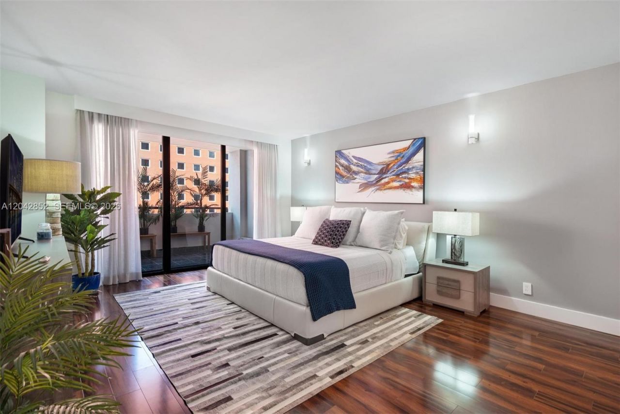 1581 Brickell Ave, Unit 1805, Miami, FL 33129 Photo