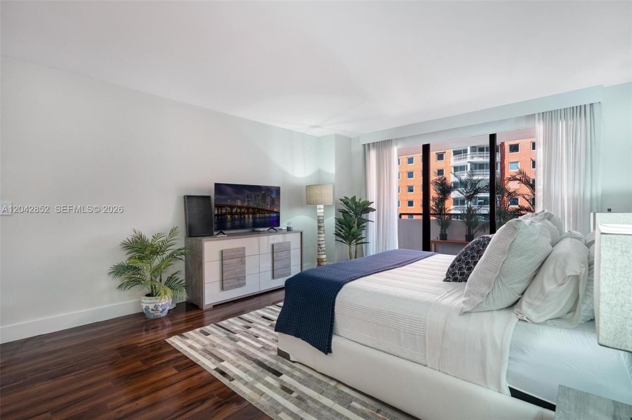 1581 Brickell Ave, Unit 1805, Miami, FL 33129 Photo