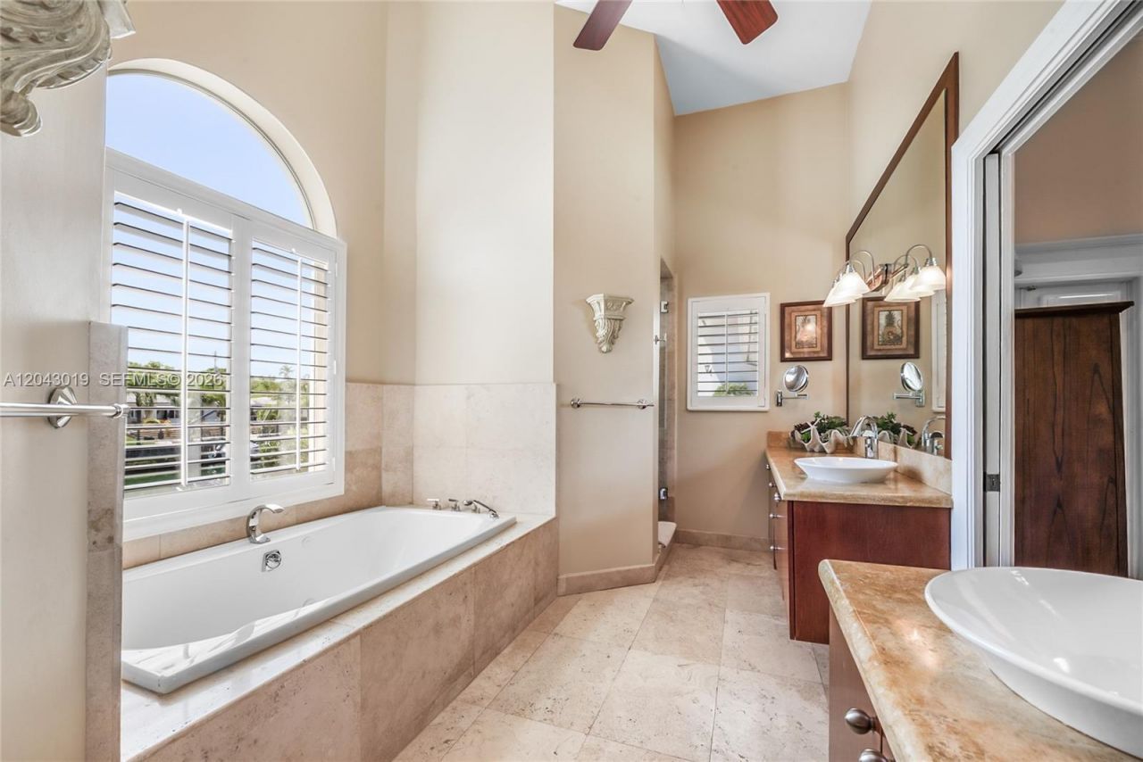 550 Jeronimo Dr, Coral Gables, FL 33146 Photo