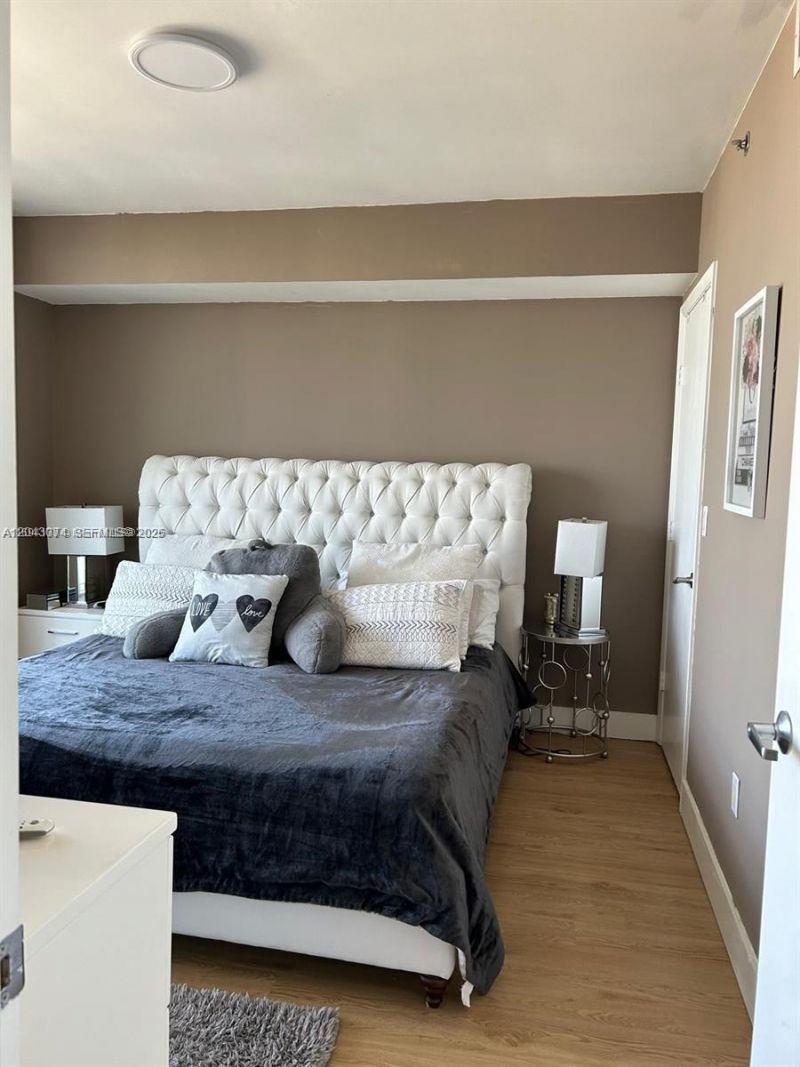50 Biscayne Blvd , Unit 4607, Miami, FL 33132 Photo