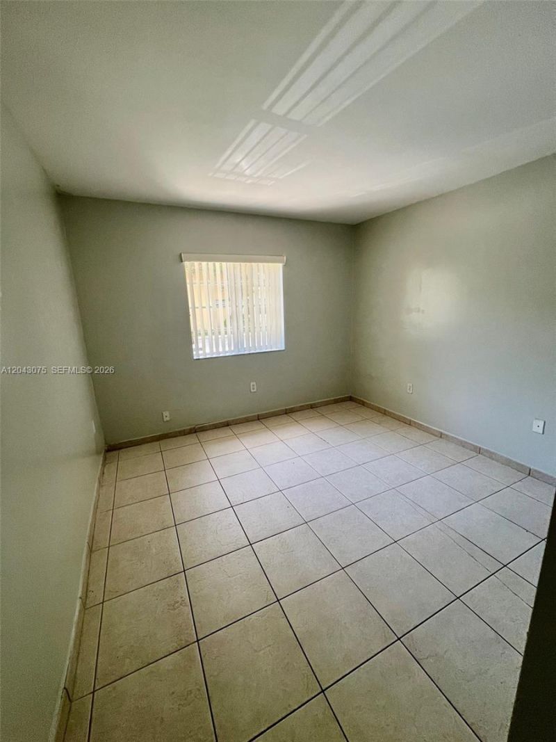 6975 NW 173rd Dr , Unit 2007, Hialeah, FL 33015 Photo