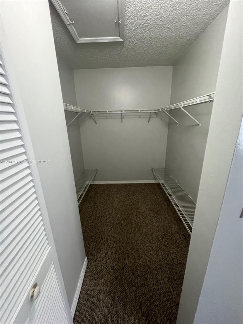 6975 NW 173rd Dr , Unit 2007, Hialeah, FL 33015 Photo
