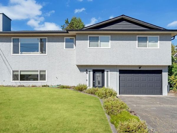 1185 Stuart Pl, Ladysmith, BC V9G 1P4