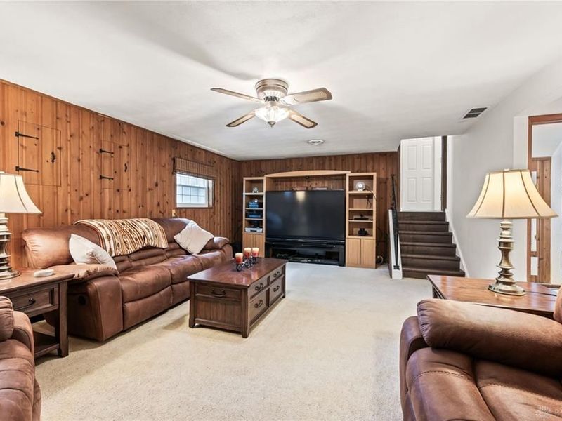 2718 Bahns Drive, Beavercreek, OH 45434 Photo 34