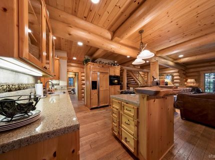 3838 Meadow Road, South Lake Tahoe, CA 96150 Photo