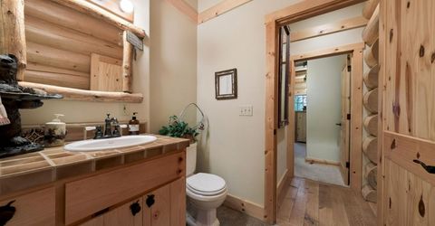 3838 Meadow Road, South Lake Tahoe, CA 96150 Photo