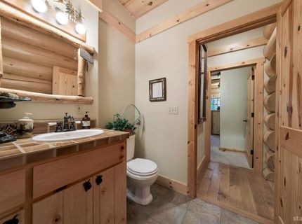 3838 Meadow Road, South Lake Tahoe, CA 96150 Photo