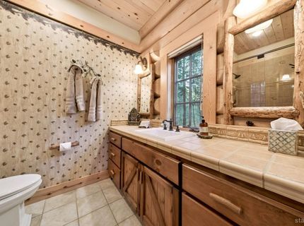 3838 Meadow Road, South Lake Tahoe, CA 96150 Photo