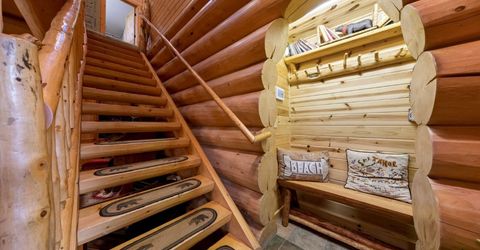 3838 Meadow Road, South Lake Tahoe, CA 96150 Photo