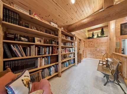 3838 Meadow Road, South Lake Tahoe, CA 96150 Photo