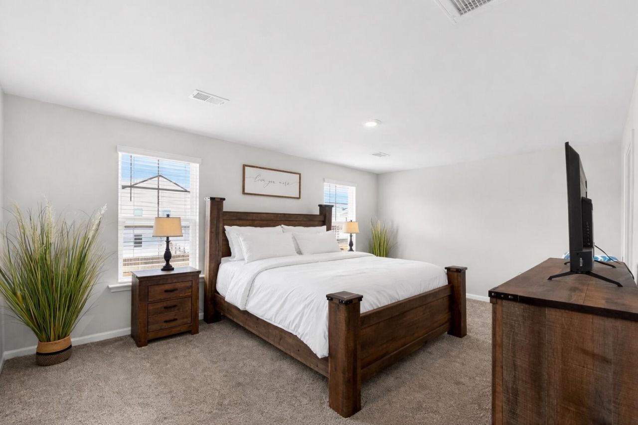 229 N Light Way Photo 17