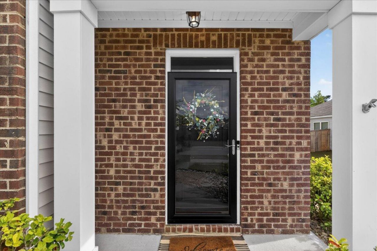 229 N Light Way Photo 4