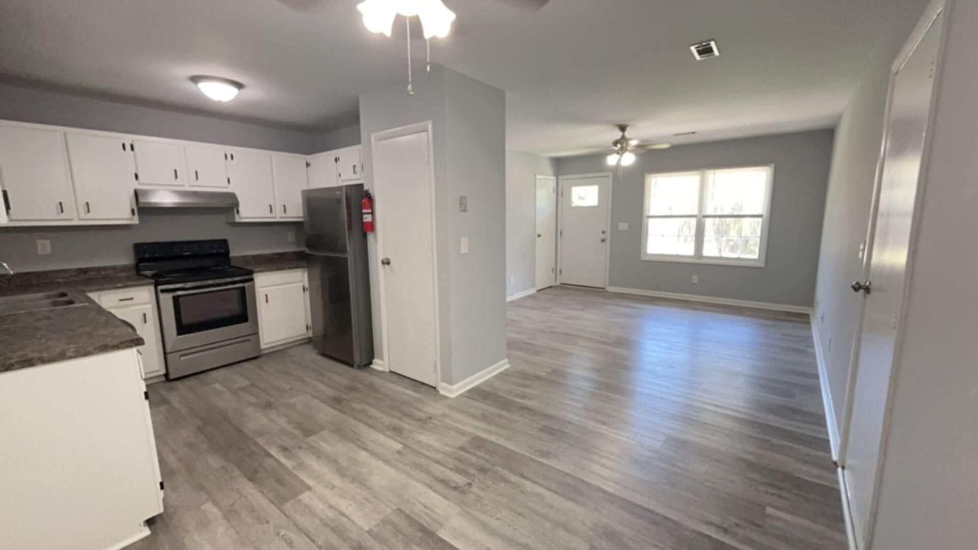 347 Water Oak Drive Photo 4