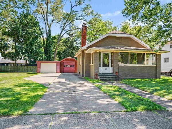 1815 E Beardsley Avenue, Elkhart, IN 46514