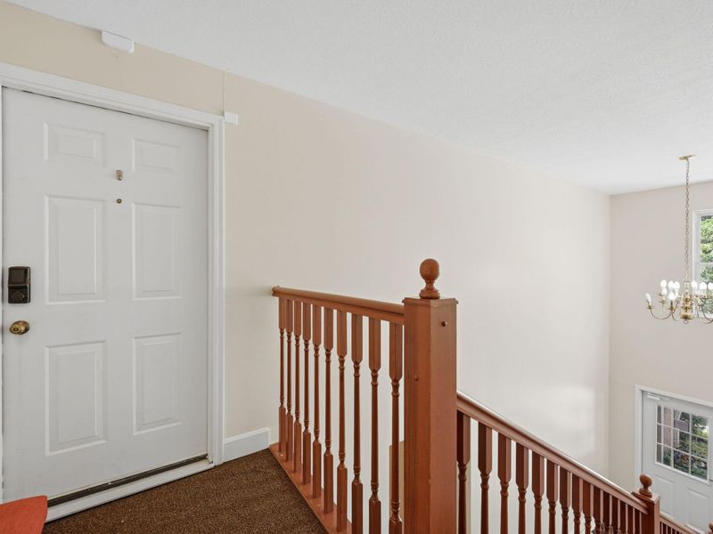 2133 Clareglen Drive, Unit 304, Crescent Springs, KY 41017 Photo 4