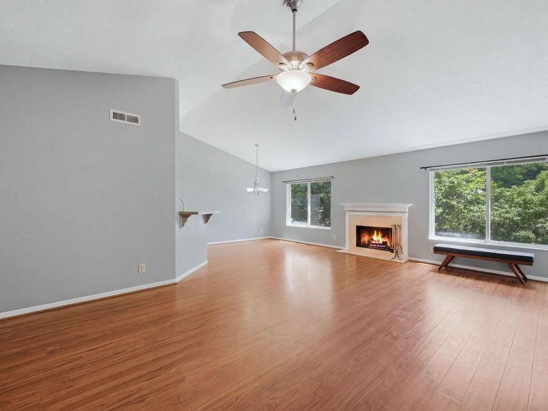 2133 Clareglen Drive, Unit 304, Crescent Springs, KY 41017 Photo 6