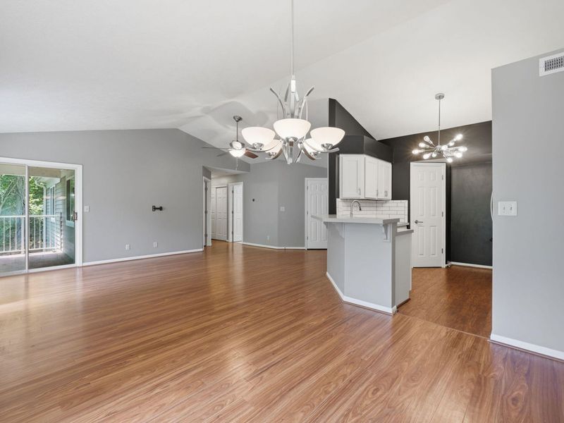 2133 Clareglen Drive, Unit 304, Crescent Springs, KY 41017 Photo 9