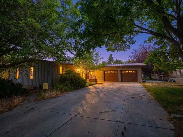 1255 Chokecherry Dr, Pocatello, ID 83204