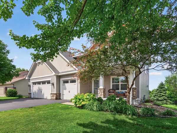 6220 Homestead Avenue S, Cottage Grove, MN 55016