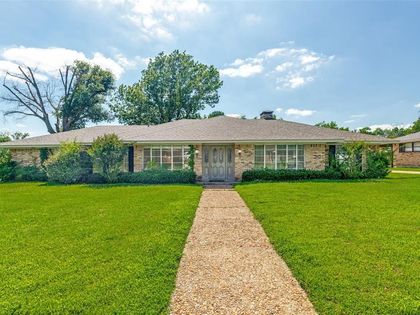 2500 Brookhaven Drive Denison, TX 75020