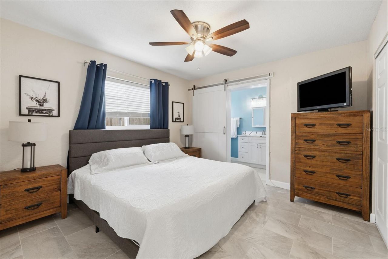 801 89th Avenue N, Saint Petersburg, FL 33702 Photo