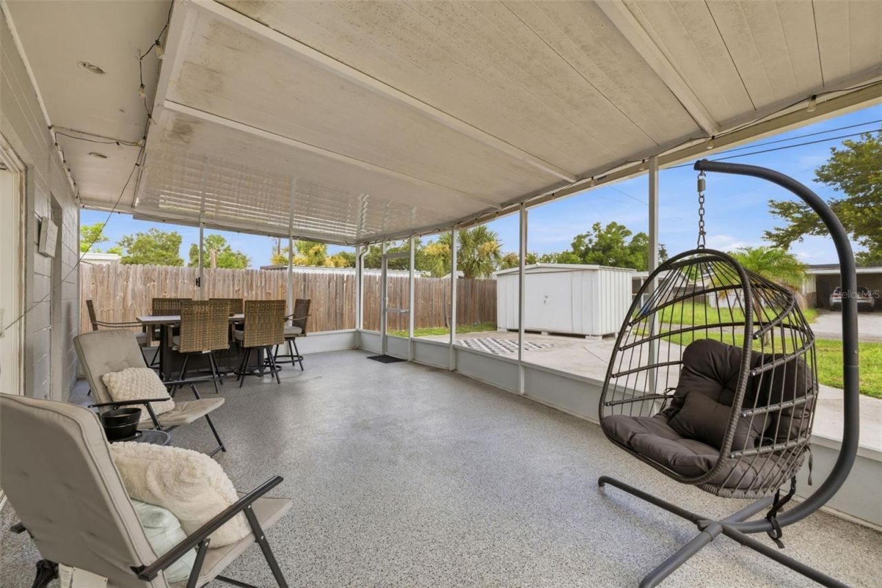 801 89th Avenue N, Saint Petersburg, FL 33702 Photo