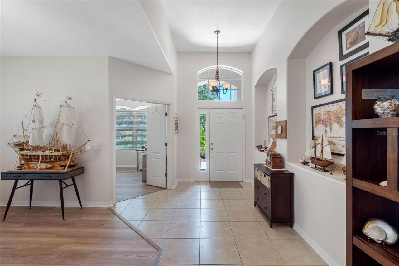 5335 Clover Mist Drive , Apollo Beach, FL 33572 Photo