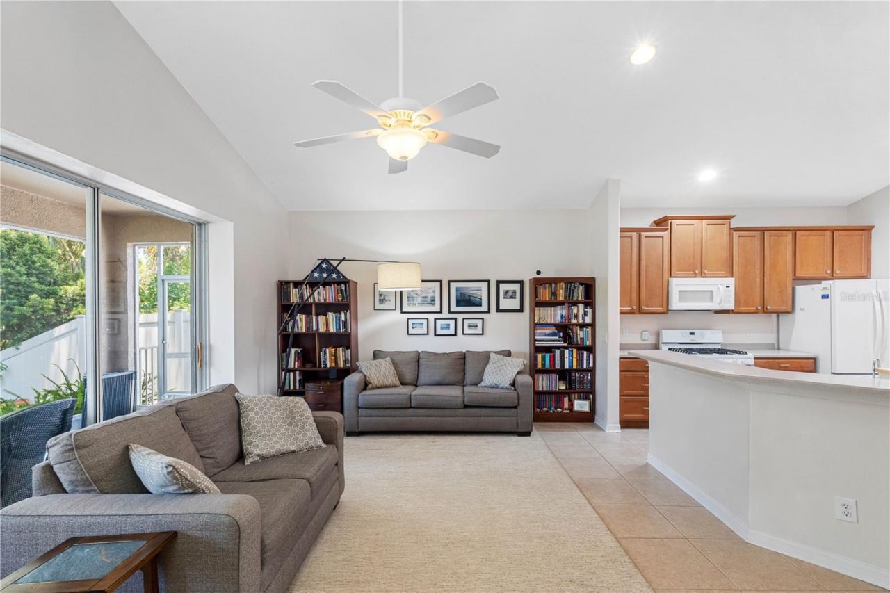 5335 Clover Mist Drive , Apollo Beach, FL 33572 Photo