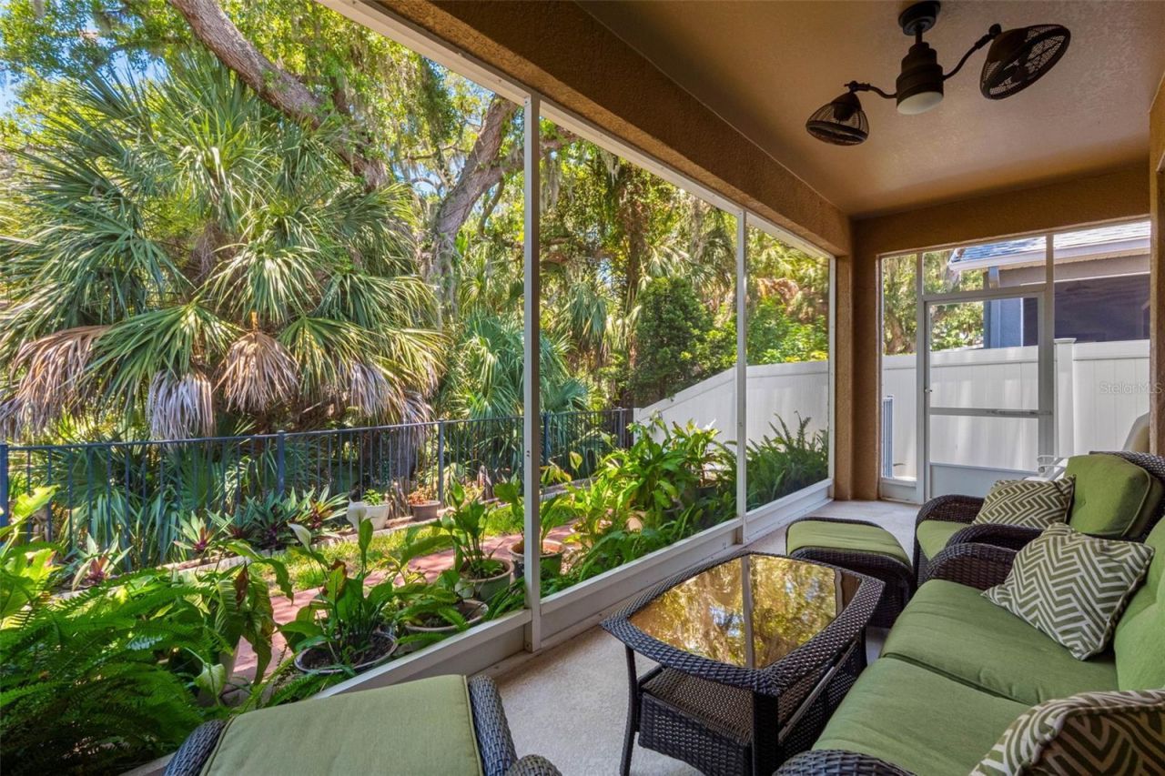 5335 Clover Mist Drive , Apollo Beach, FL 33572 Photo