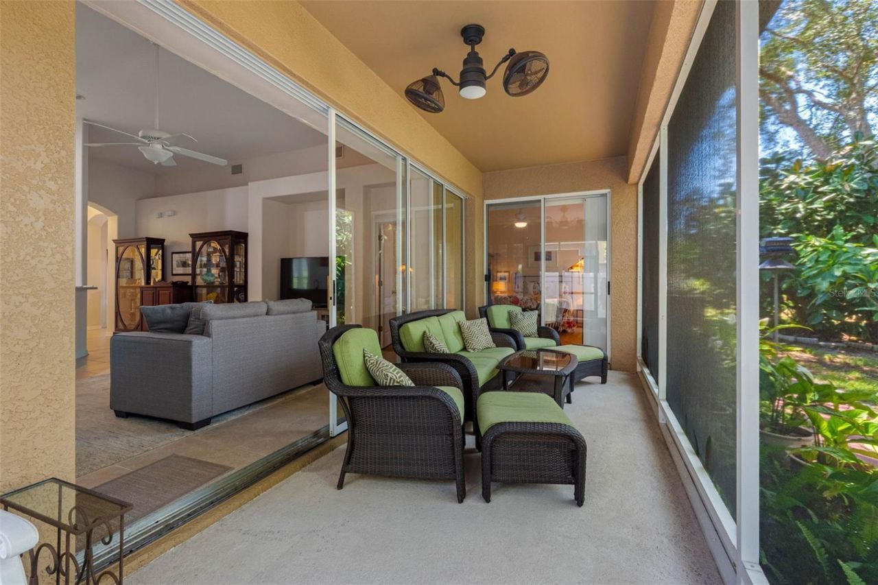 5335 Clover Mist Drive , Apollo Beach, FL 33572 Photo