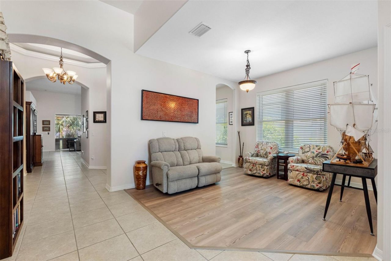 5335 Clover Mist Drive , Apollo Beach, FL 33572 Photo