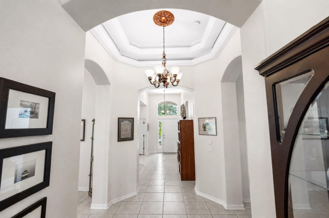 5335 Clover Mist Drive , Apollo Beach, FL 33572 Photo
