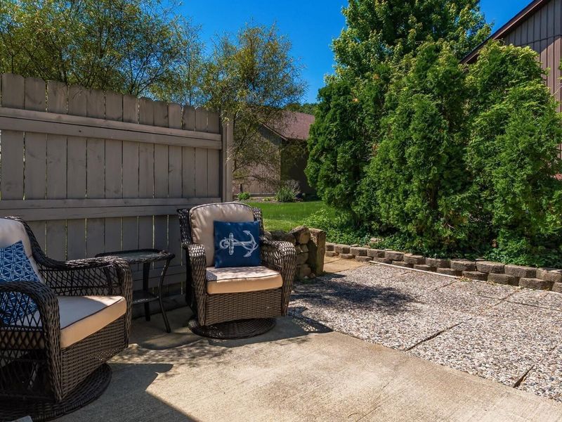 1366 Londondale Parkway, Newark, OH 43055 Photo 23
