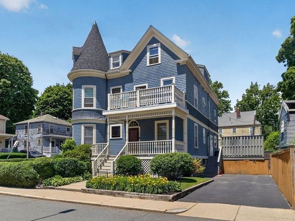 25 Weyanoke Street, Boston, MA 02124