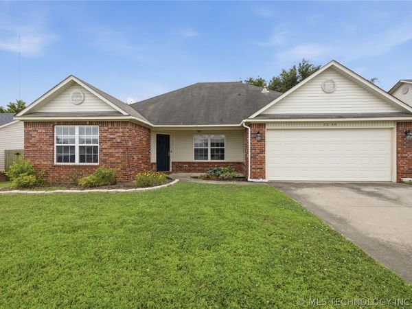 26160 E 90th Place S, Broken Arrow, OK 74014