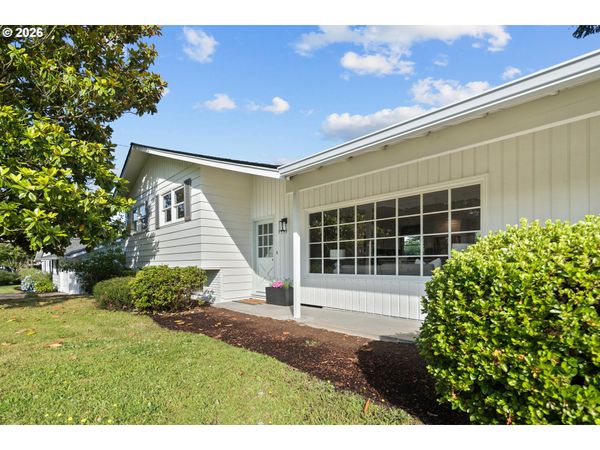 9375 SW ROYAL WOODLANDS DR, Beaverton, OR 97005