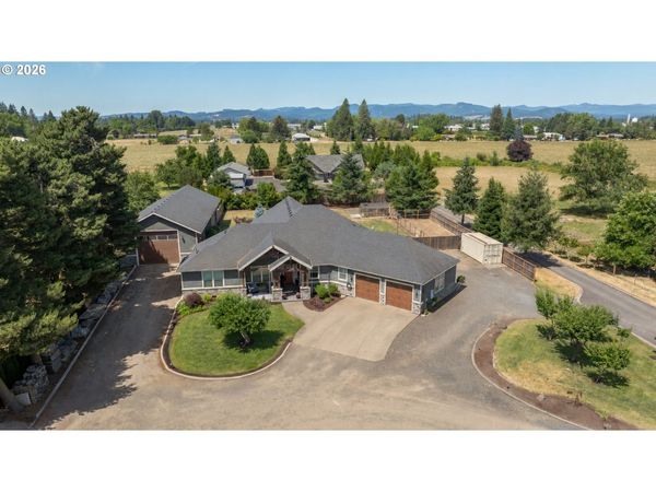 5670 SE RIVERSIDE DR, McMinnville, OR 97128