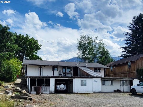 604 E WALLOWA AVE, Joseph, OR 97846