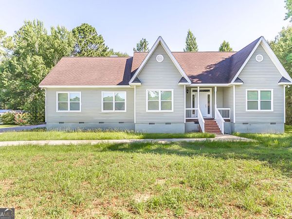 217 Cedar Lake Circle, Cordele, GA 31015