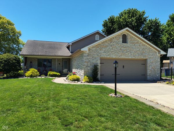 730 Sunglow Circle, Indianapolis, IN 46231