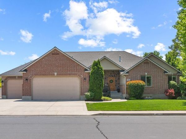 807 W 2240 N, Pleasant Grove, UT 84062