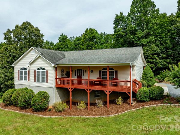 1697 Windswept Ridge , Marshall, NC 28753