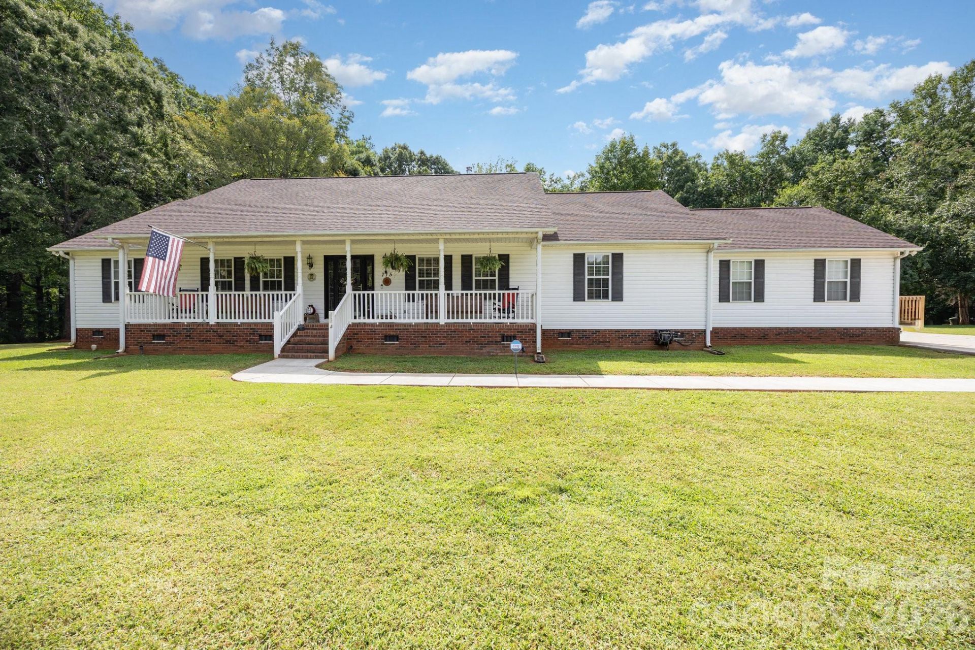 715 Candlewick Drive , Salisbury, NC 28147 Main Photo