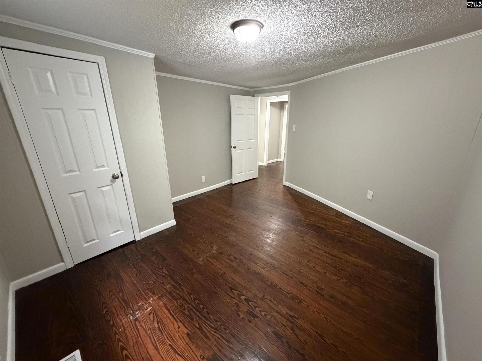 1207 Hampton Photo 17
