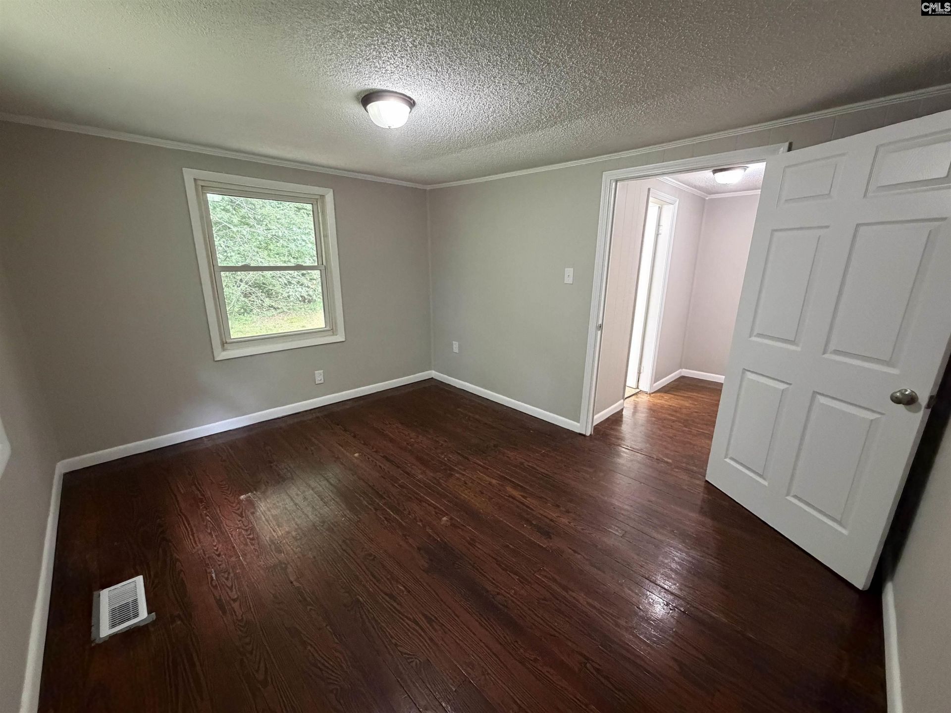 1207 Hampton Photo 24