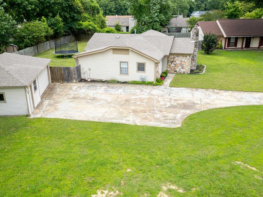 Property Image 32